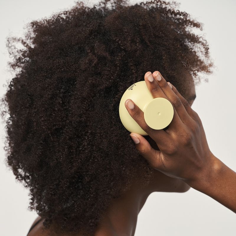 Lador Scalp Massager Shampoo Brush (Brown)