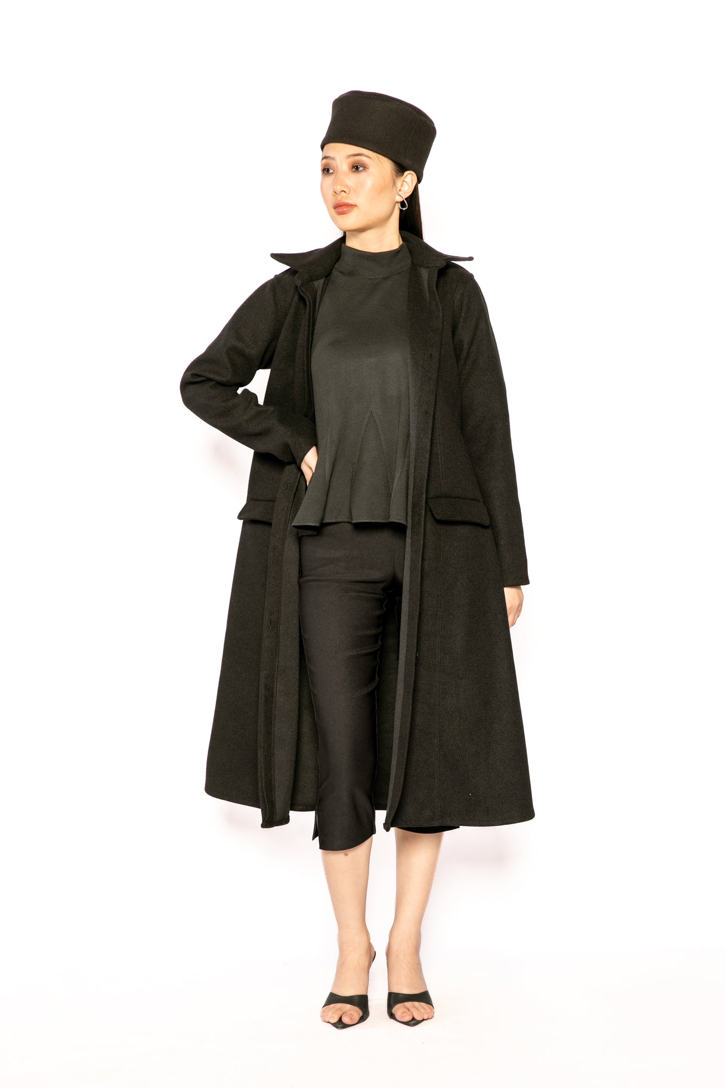 Contemponari-Trojan Top-Black