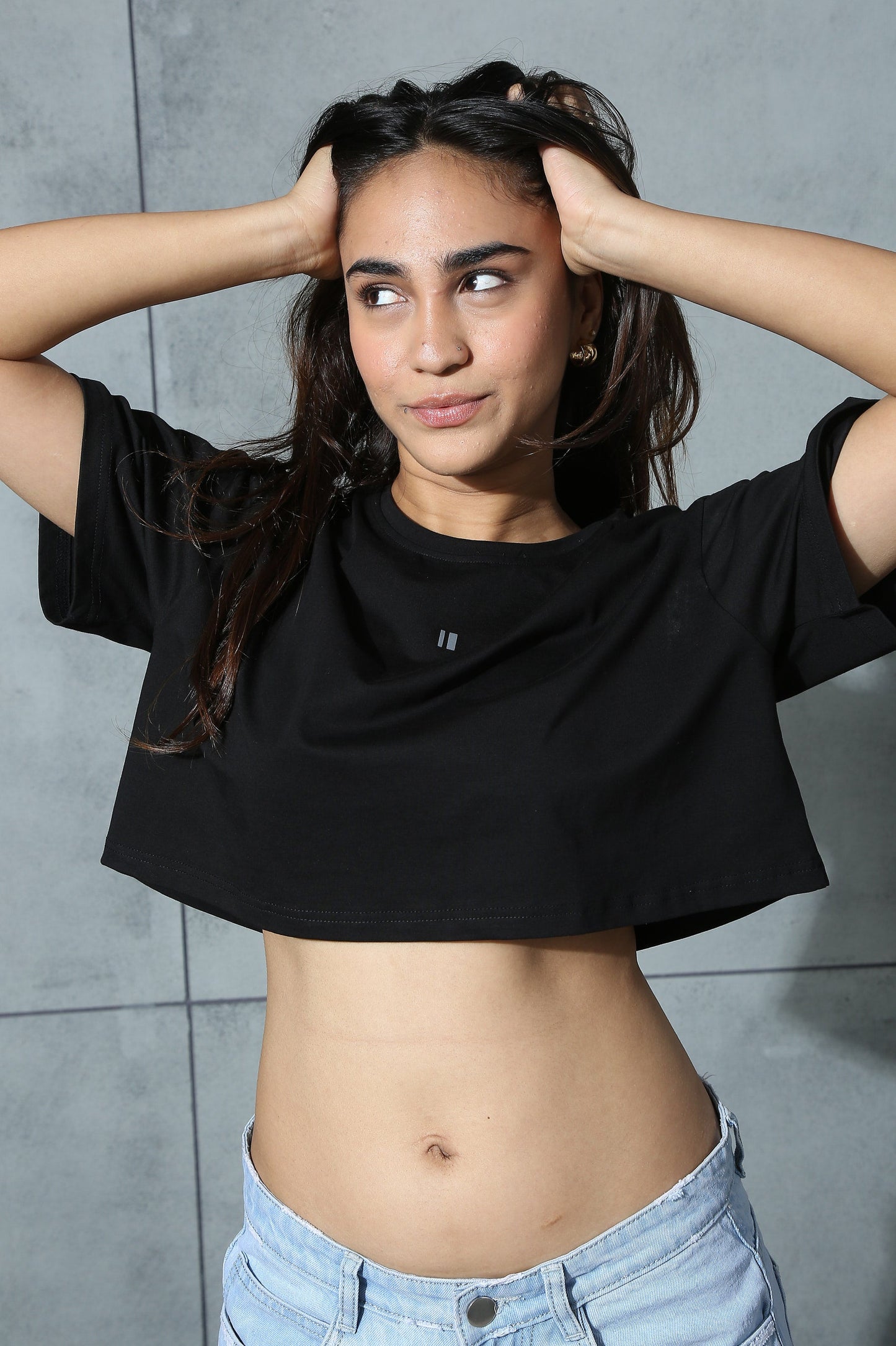 Cropped Tee Black
