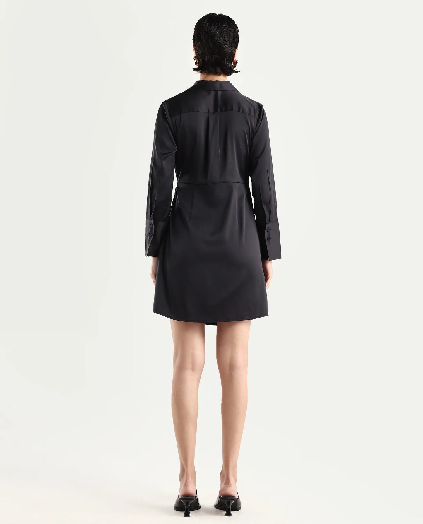 SOLID MINI WRAP DRESS AVIPAL - BLACK | RAREISM at Broadway