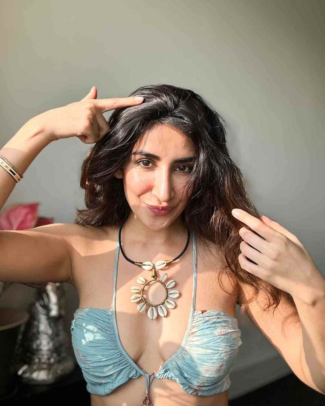 Backcombed hair topper – 14-16 inch- Lace Base – 4×4 | Nish Hair