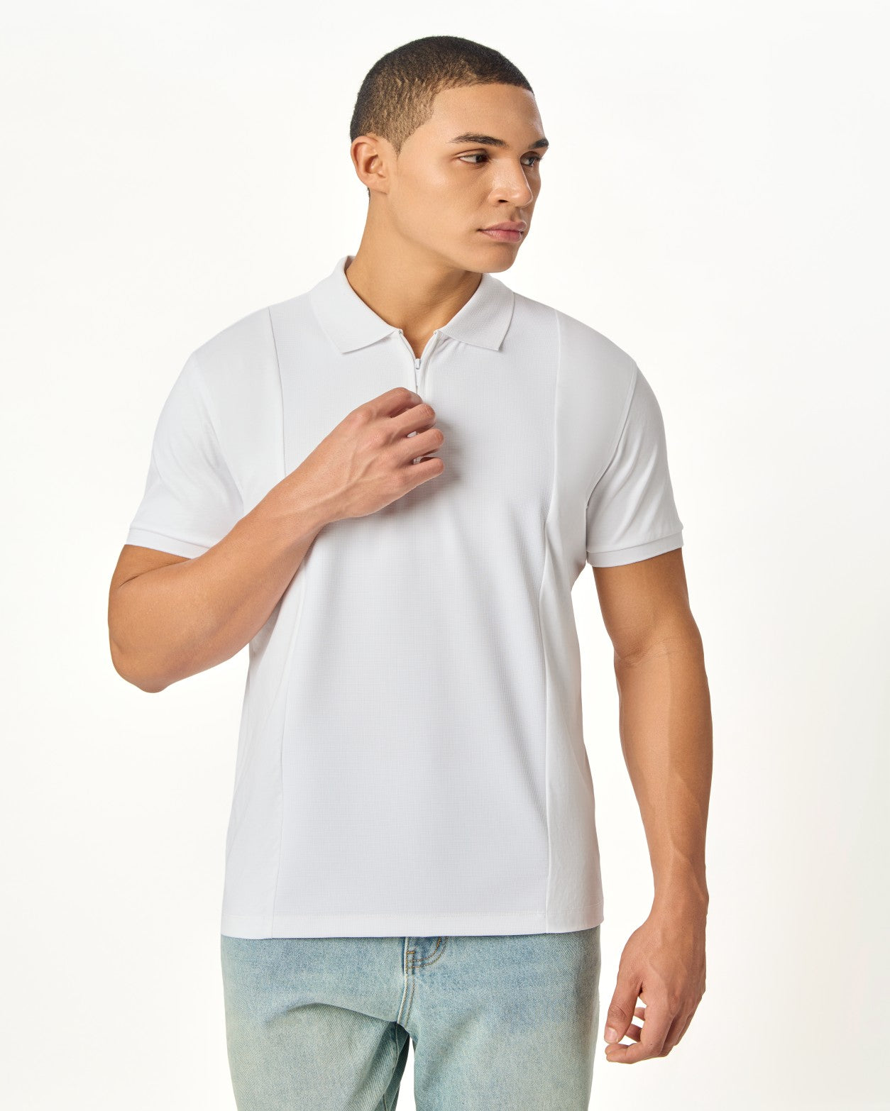 NOIR LUXE  ZIPPER POLO WHITE