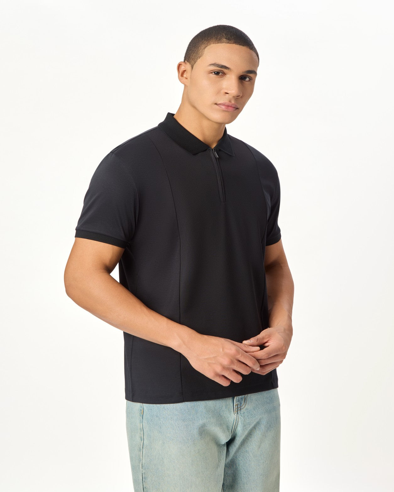 NOIR LUXE ZIPPER POLO BLACK