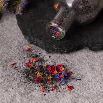 Noir Soak Milk Bath - 250gm | Herbaria - Modern Botanicals at Broadway