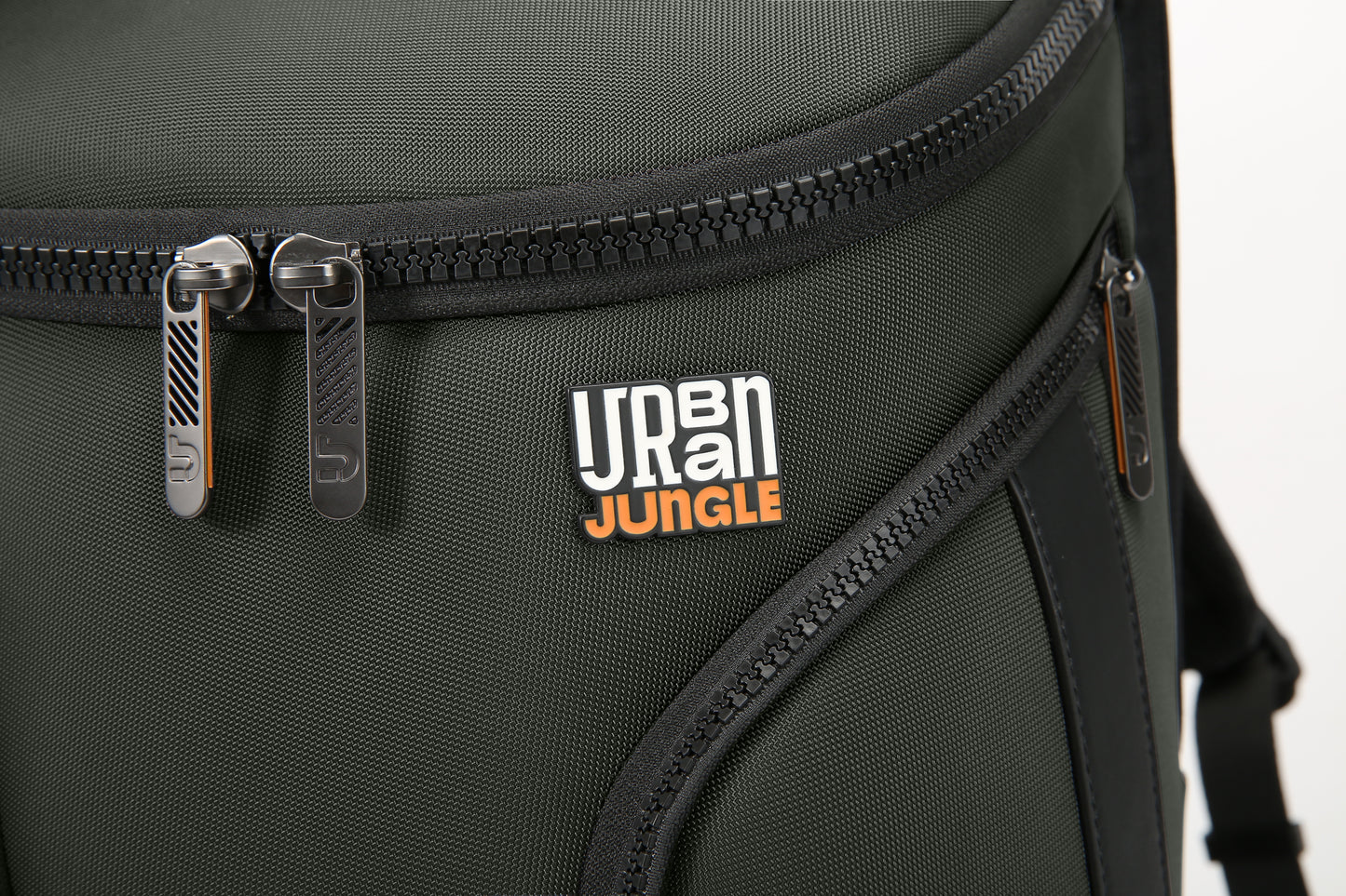 City Run Backpack -Olive-Large | Urban Jungle at Broadway