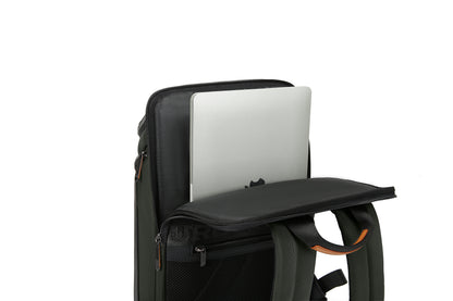 City Run Backpack -Olive-Large | Urban Jungle at Broadway