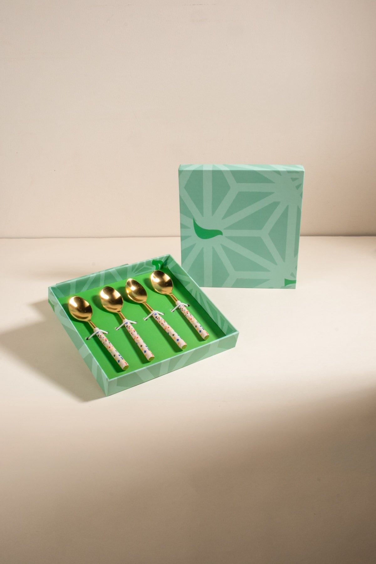Circle Of Joyee Dessert Spoon Set