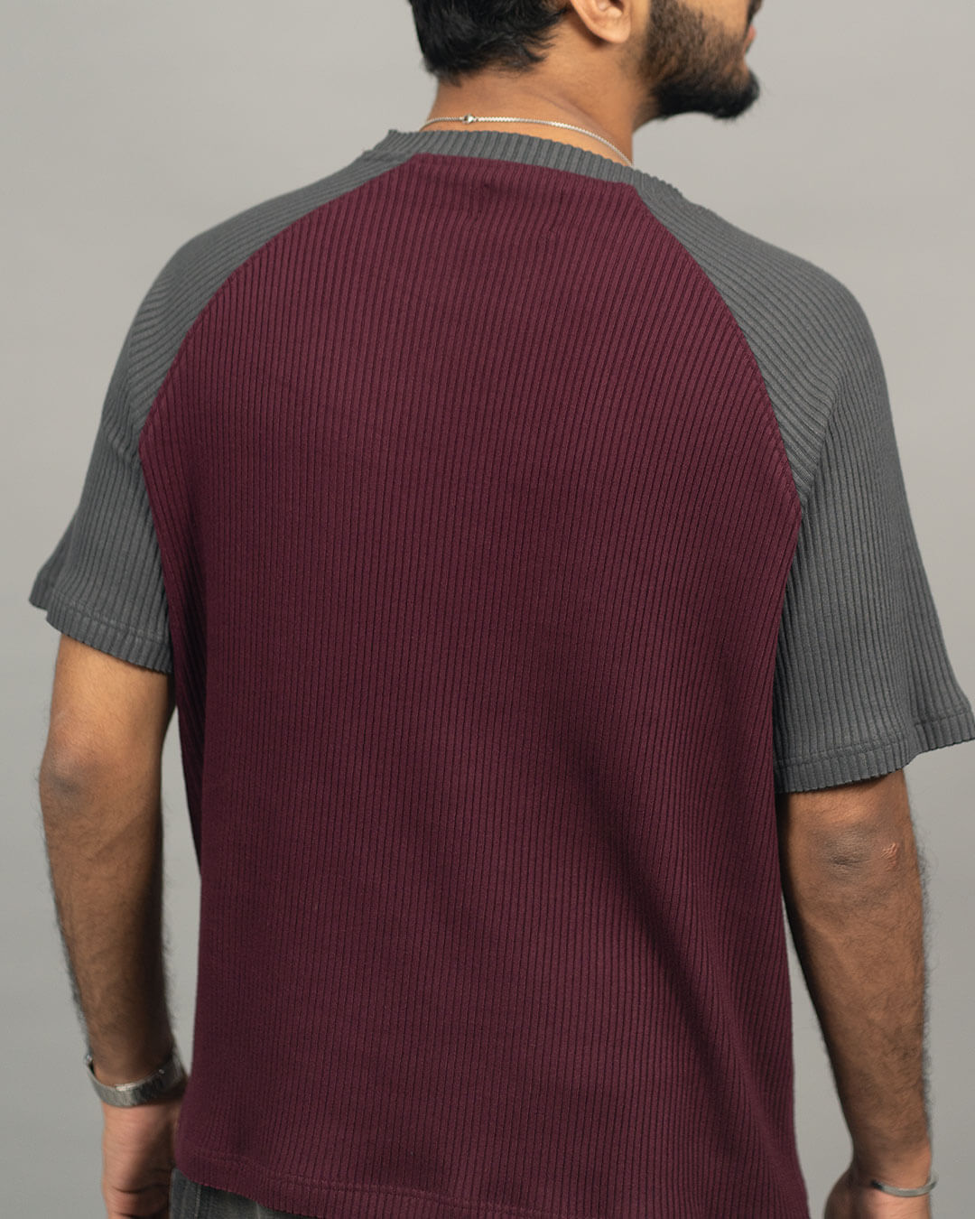 RWDY TEXTURE TEE IN SLATE WINE