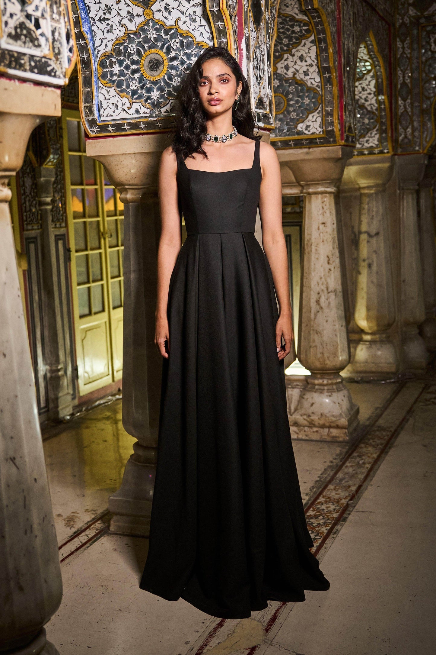 BLACK FLARE GOWN | Dash and Dot at Broadway