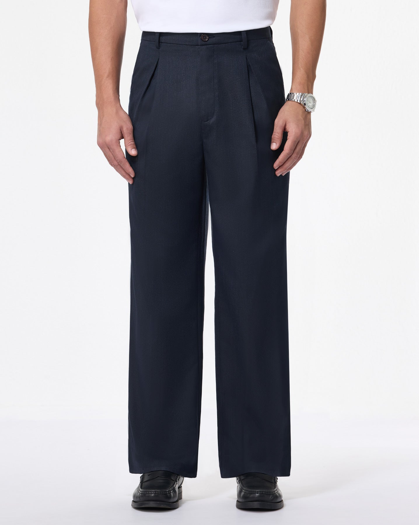The Shark Skin Relaxed Pant Navy