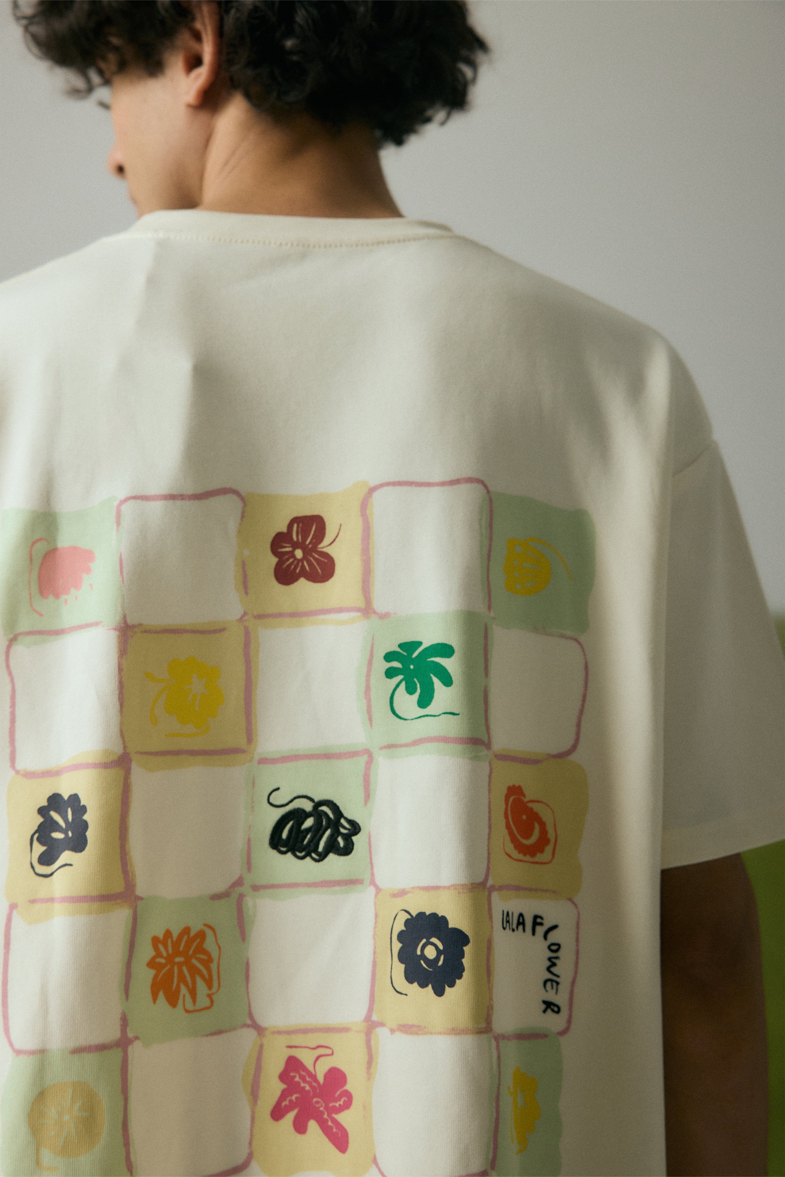 OFF-WHITE OVERSIZED T-SHIRT IN THE LALA GARDEN PRINT | LALAFLOWER at Broadway