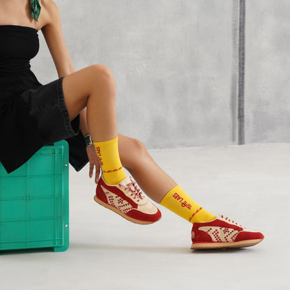 Gully Number 002 - 1980 Wizard Red