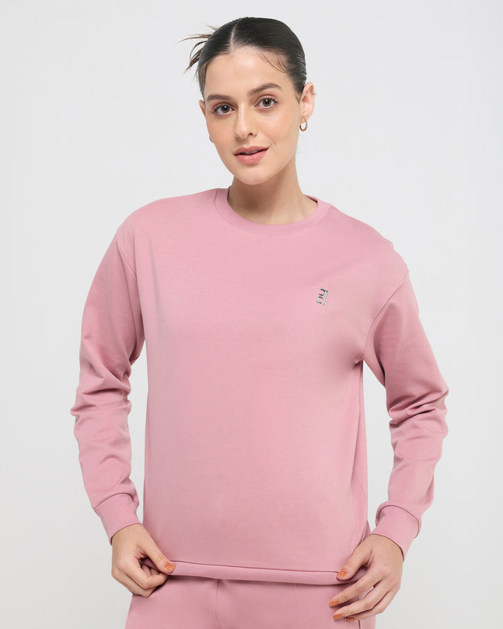 Essential CrewNeck Sweatshirt | Hunnit at Broadway