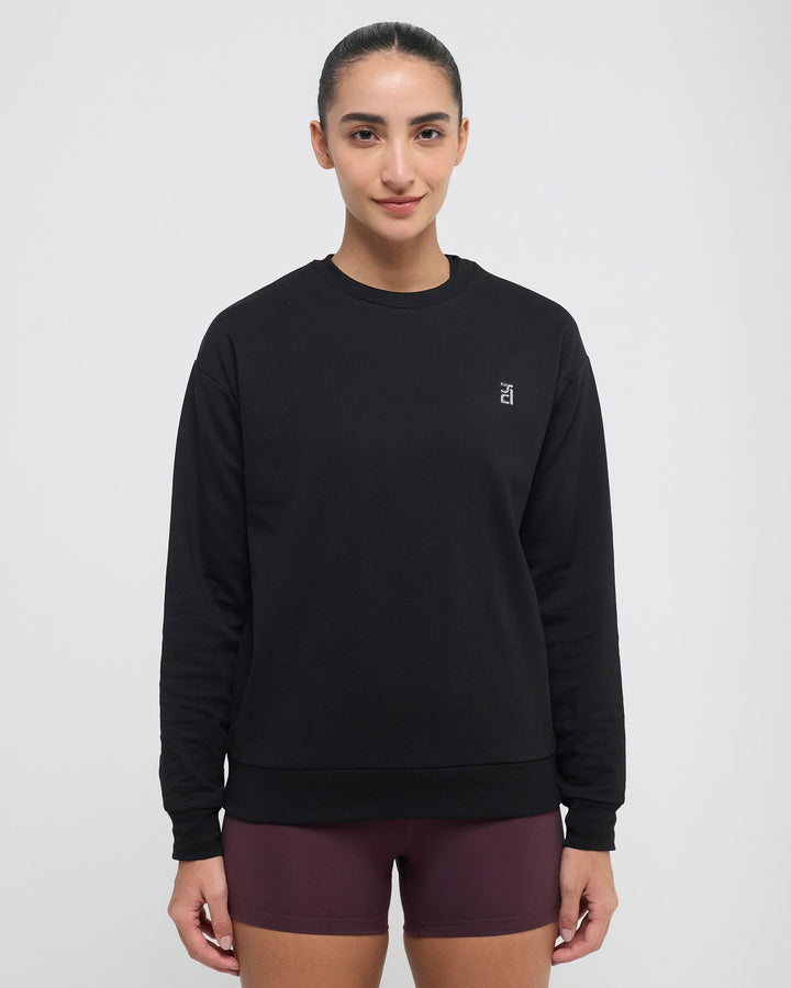 Essential CrewNeck Sweatshirt | Hunnit at Broadway