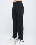 Essential Straight Pants | Hunnit at Broadway