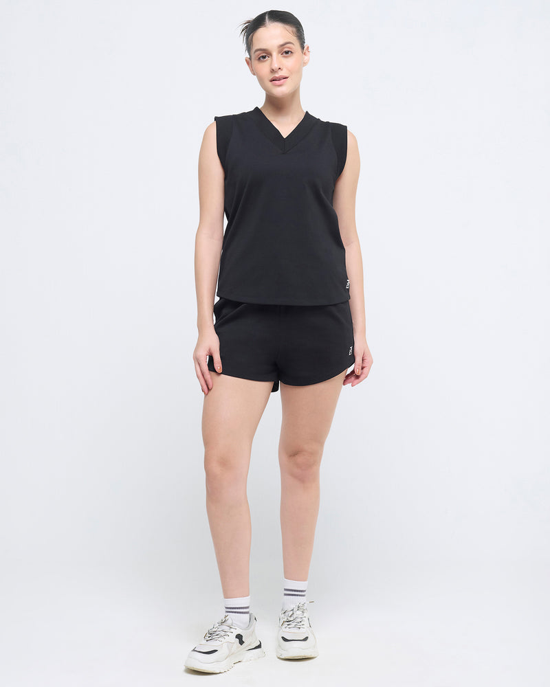Essential Tank Top | Hunnit at Broadway