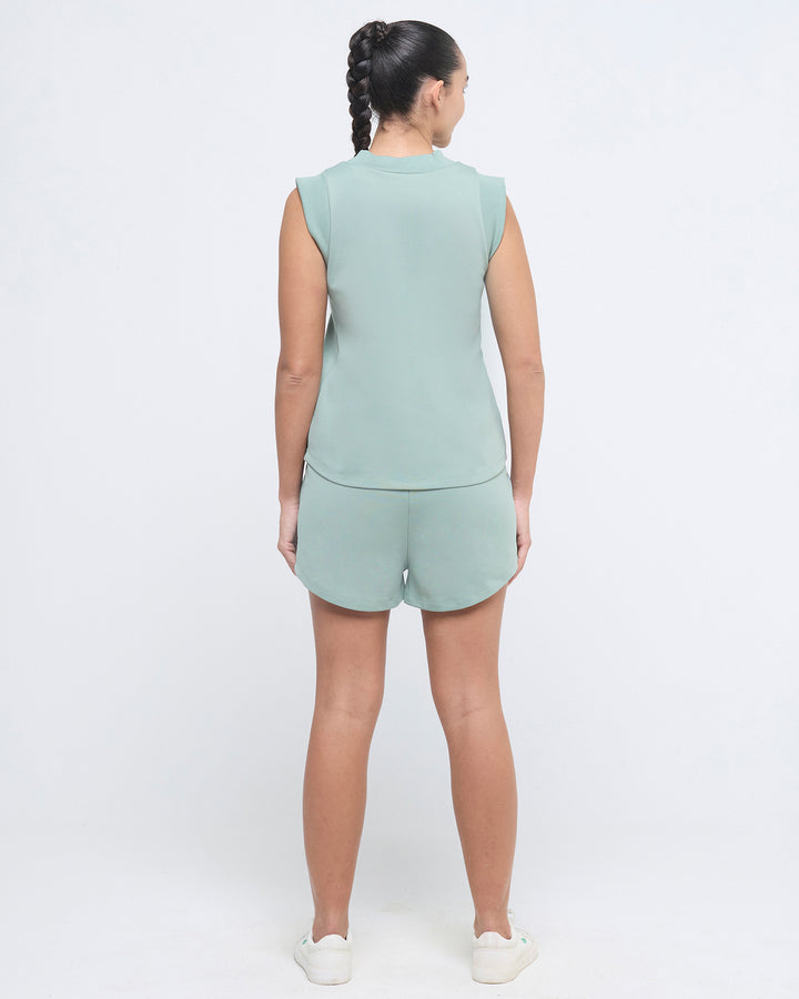 Essential Shorts | Hunnit at Broadway