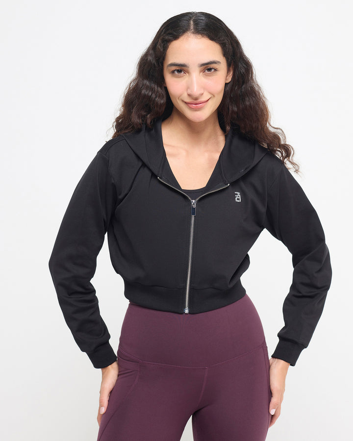 Essential Cropped Jacket | Hunnit at Broadway
