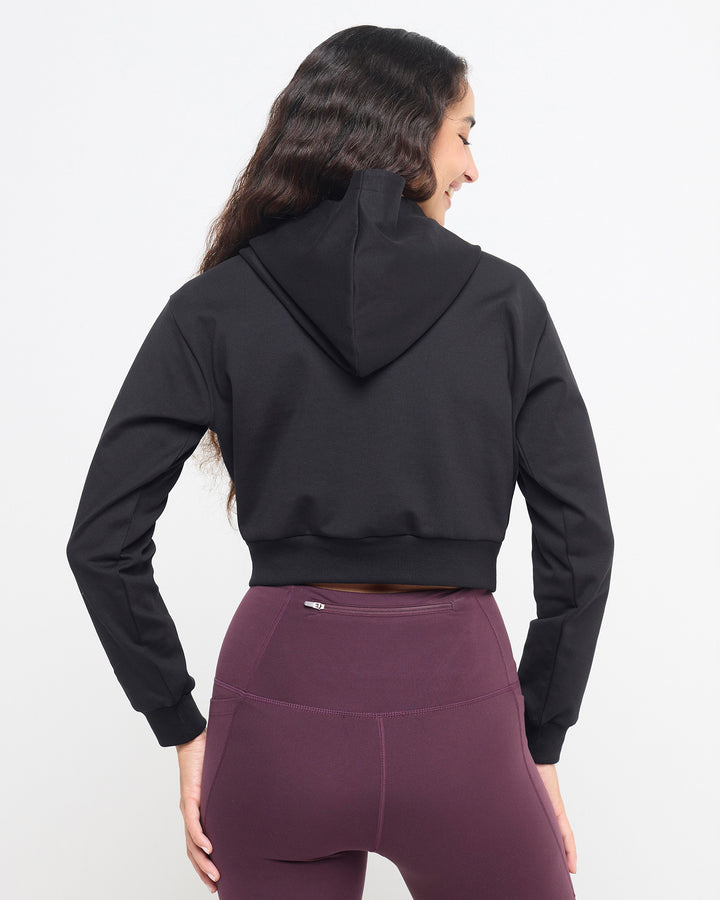 Essential Cropped Jacket | Hunnit at Broadway