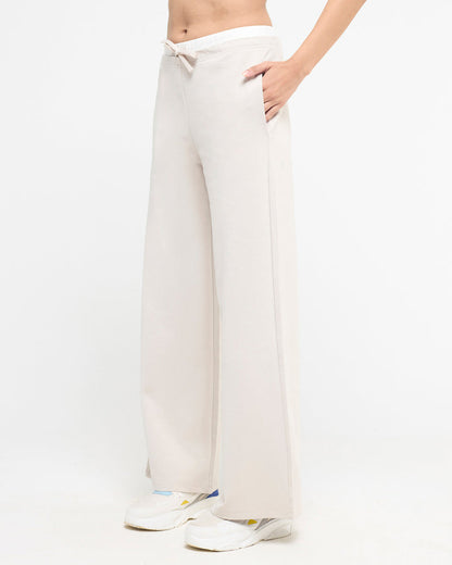Essential Double Waistband Pants | Hunnit at Broadway