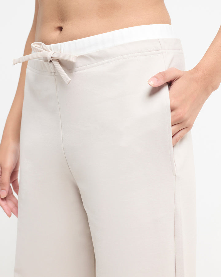 Essential Double Waistband Pants | Hunnit at Broadway