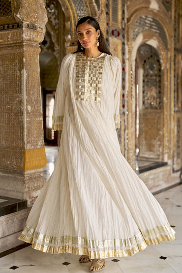 CRUSHED GOTA WEAVE MAXI