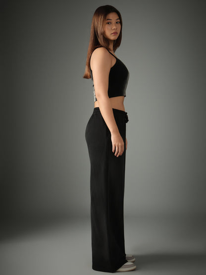 Spray Wash Baggy Joggers – Black