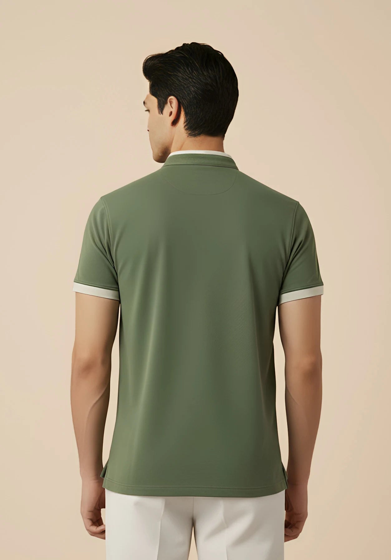 Spear Point Collar Poloshirt