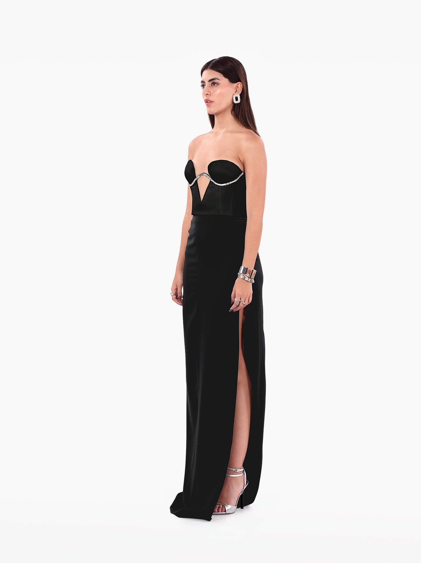 viola skirt - black mercedes maxi skirt with darts and a side slit for formal occasions by SOLÉITE
