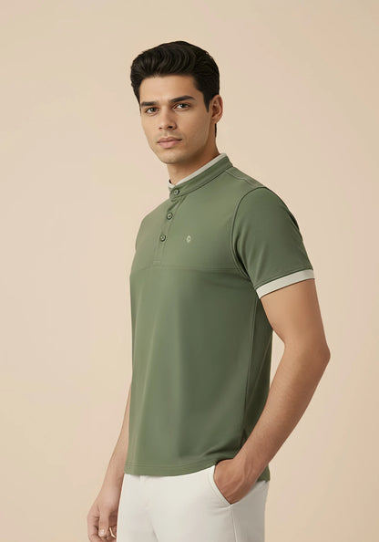 Spear Point Collar Poloshirt