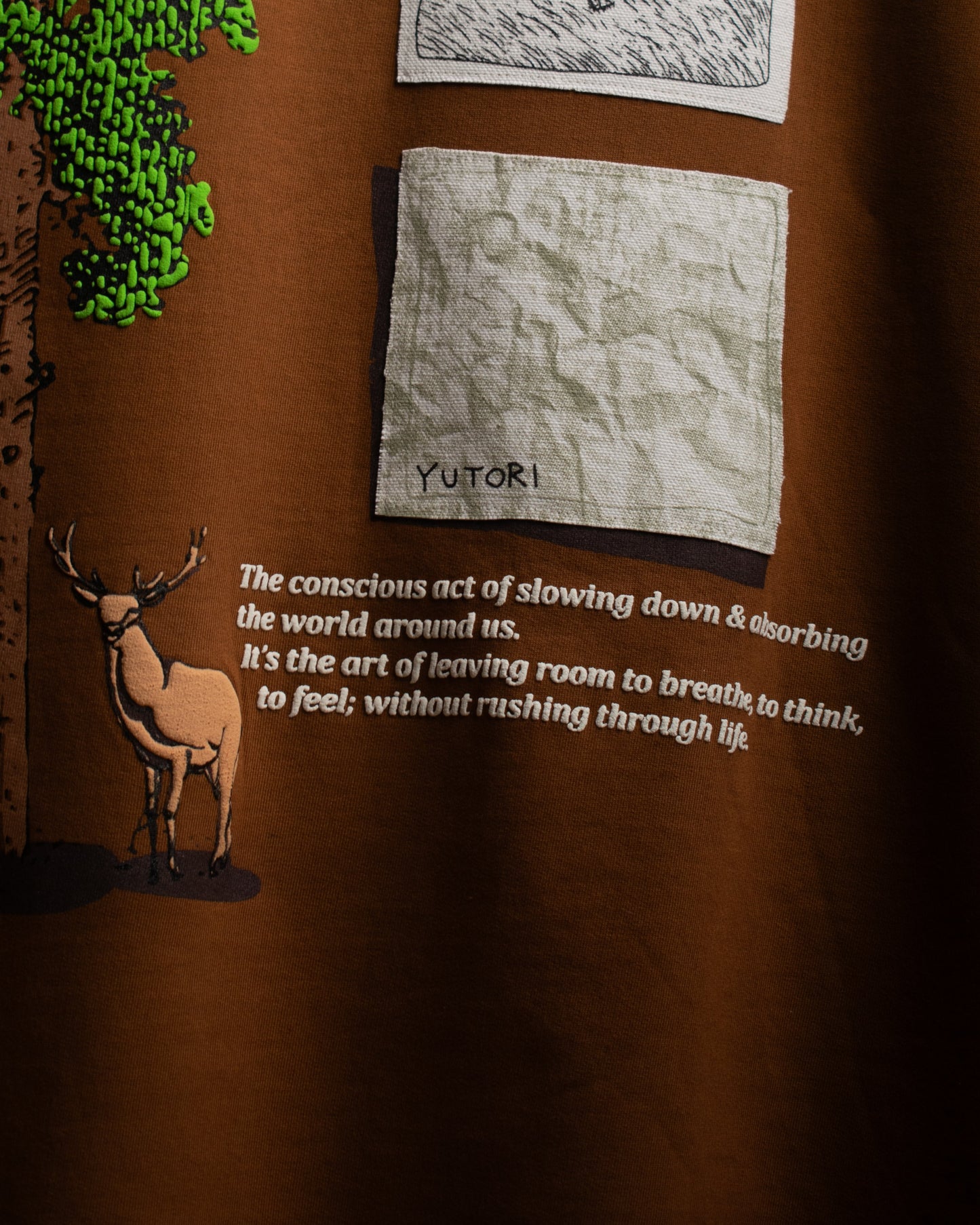 YUTORI T-SHIRT [MOCHA]
