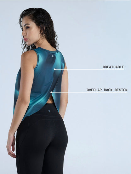 Teal Fluid Overlap Tank