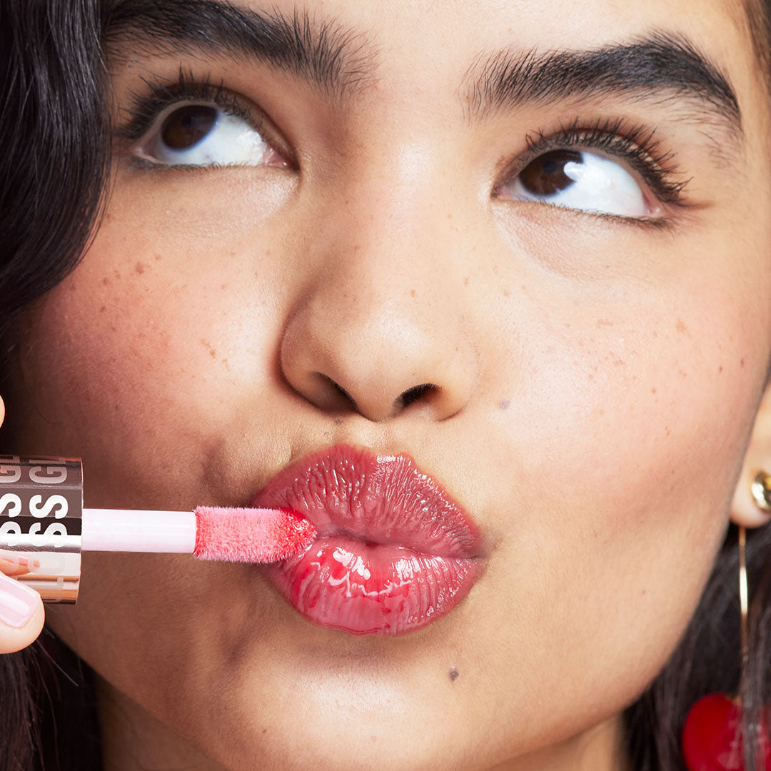 Makeup Revolution Pout Bomb Plumping Gloss | Makeup Revolution at Broadway