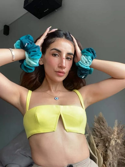 Tricolour Oversized Scrunchie | Nish Hair X Threads by Dinckle