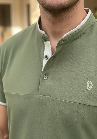 Spear Point Collar Poloshirt