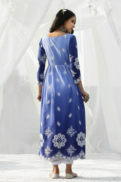 Blue Ombre Scallop Embroidered Kurta Set