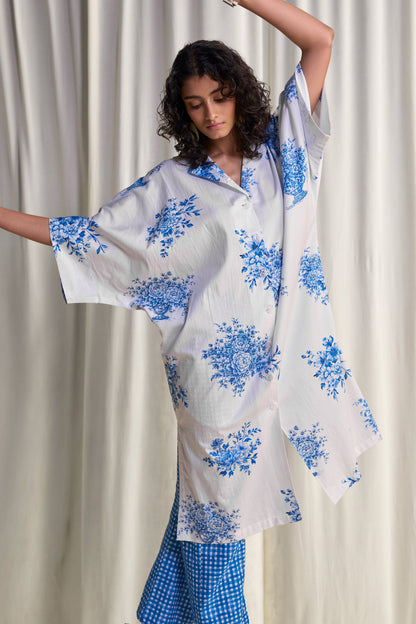LINEN PORCELAIN MOTIF PRINT LONGLINE SHIRT