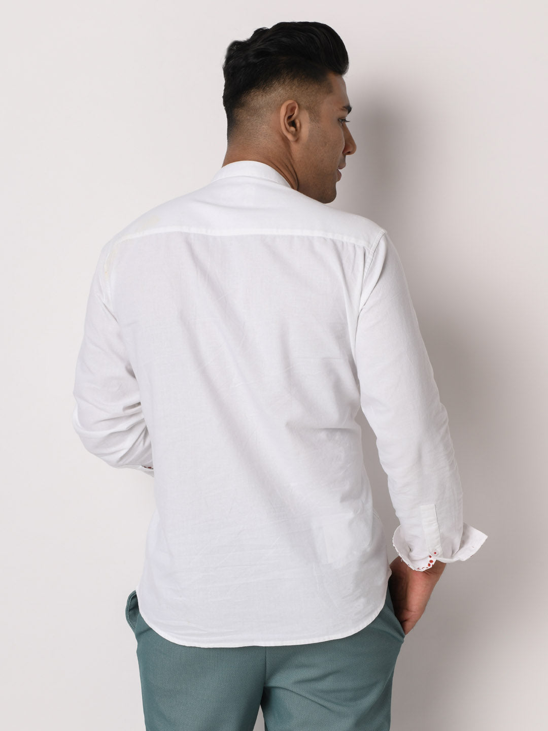 Poppy Print Oxford Weave White Shirt - Zipping