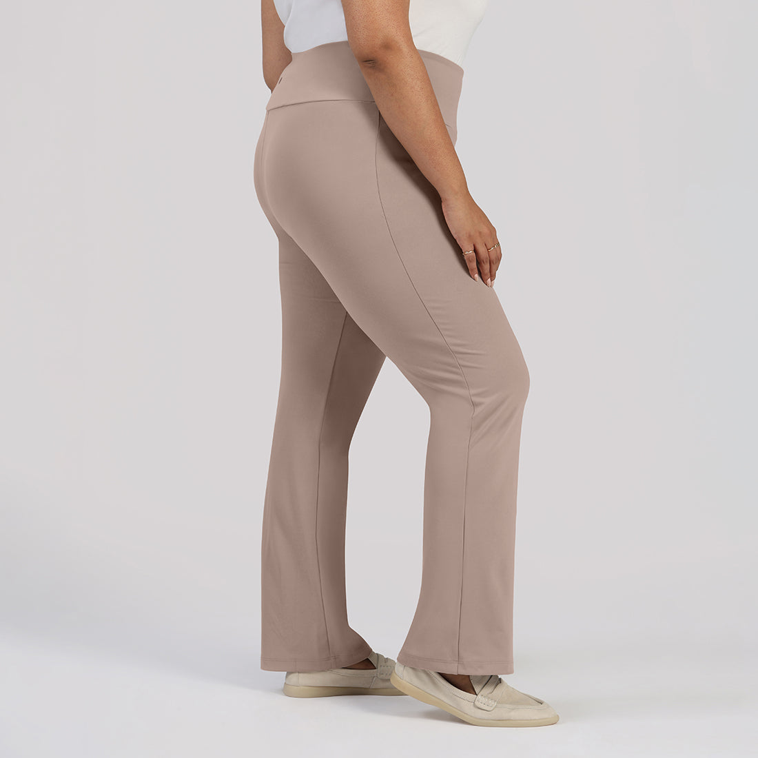 Ultimate Straight Pants - Lite | BlissClub at Broadway