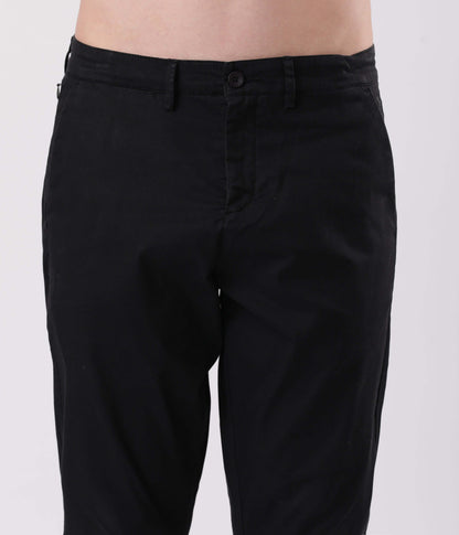 Black Sea Turms All Day Worry-Less Intelligent Smart flex Chino in black color showcasing comfort and style.