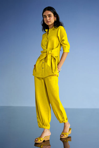 PLEATED LINEN-TEXTURED PANT