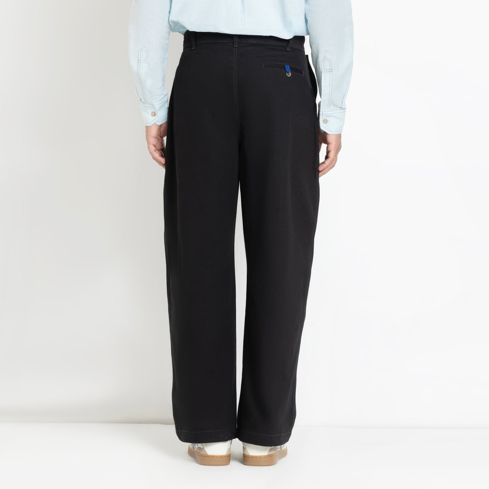 Kara - Pintuck Pant - Men