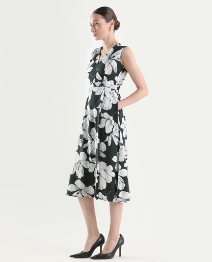 Rareism Women's Vlbee Black Viscose Sleeveless A-Line Floral Print Dress