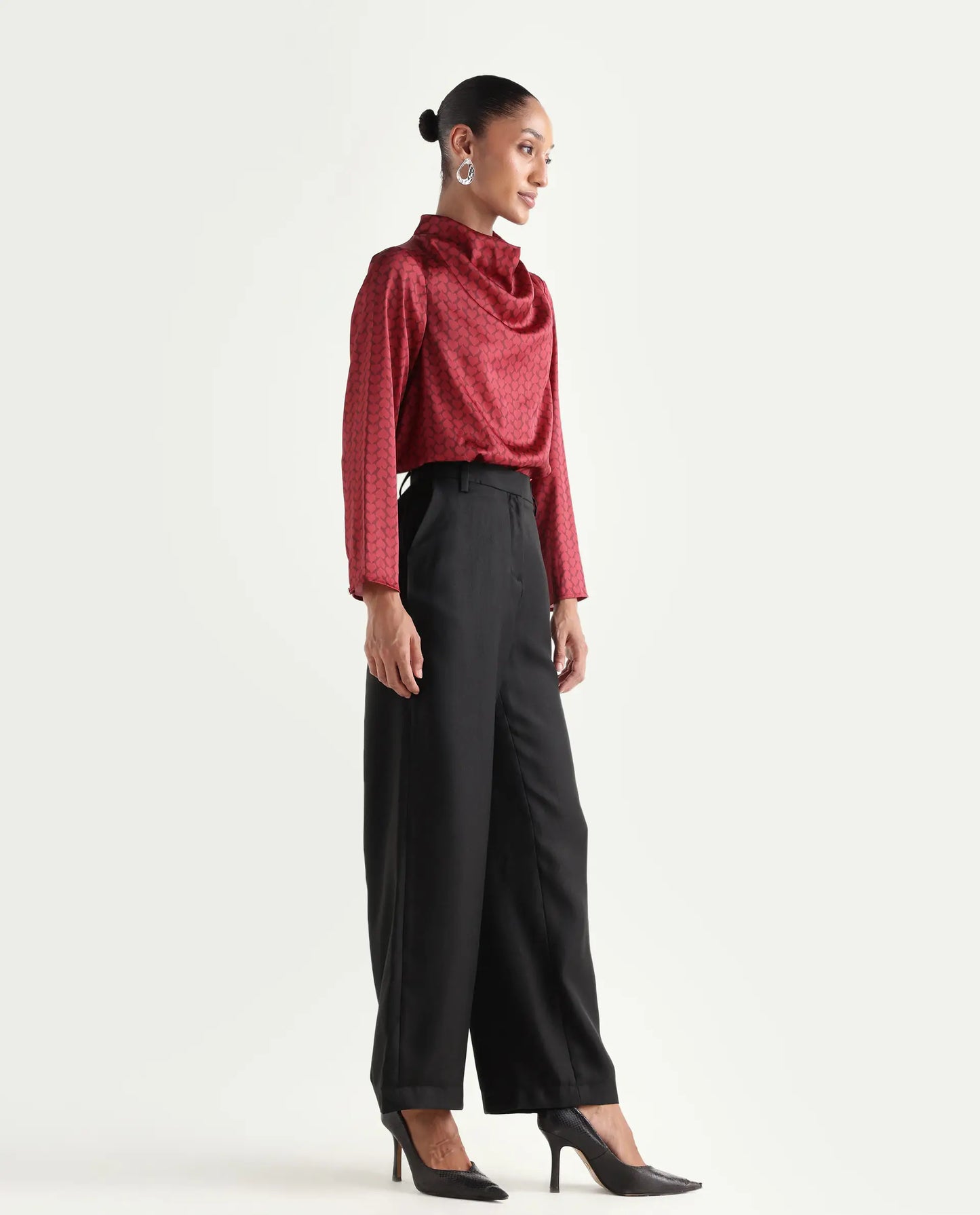 Rareism Women's Vrait Black Polyester Straight Plain Trouser