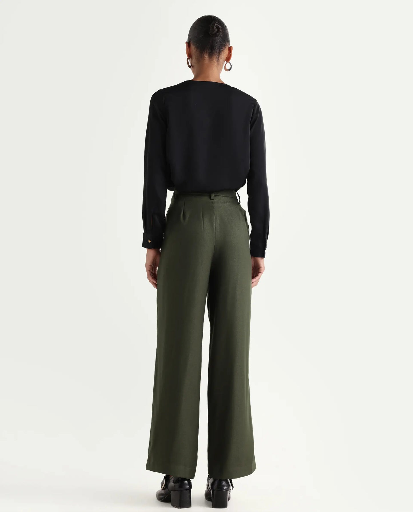 Rareism Women's Vrait Olive Polyester Straight Plain Trouser