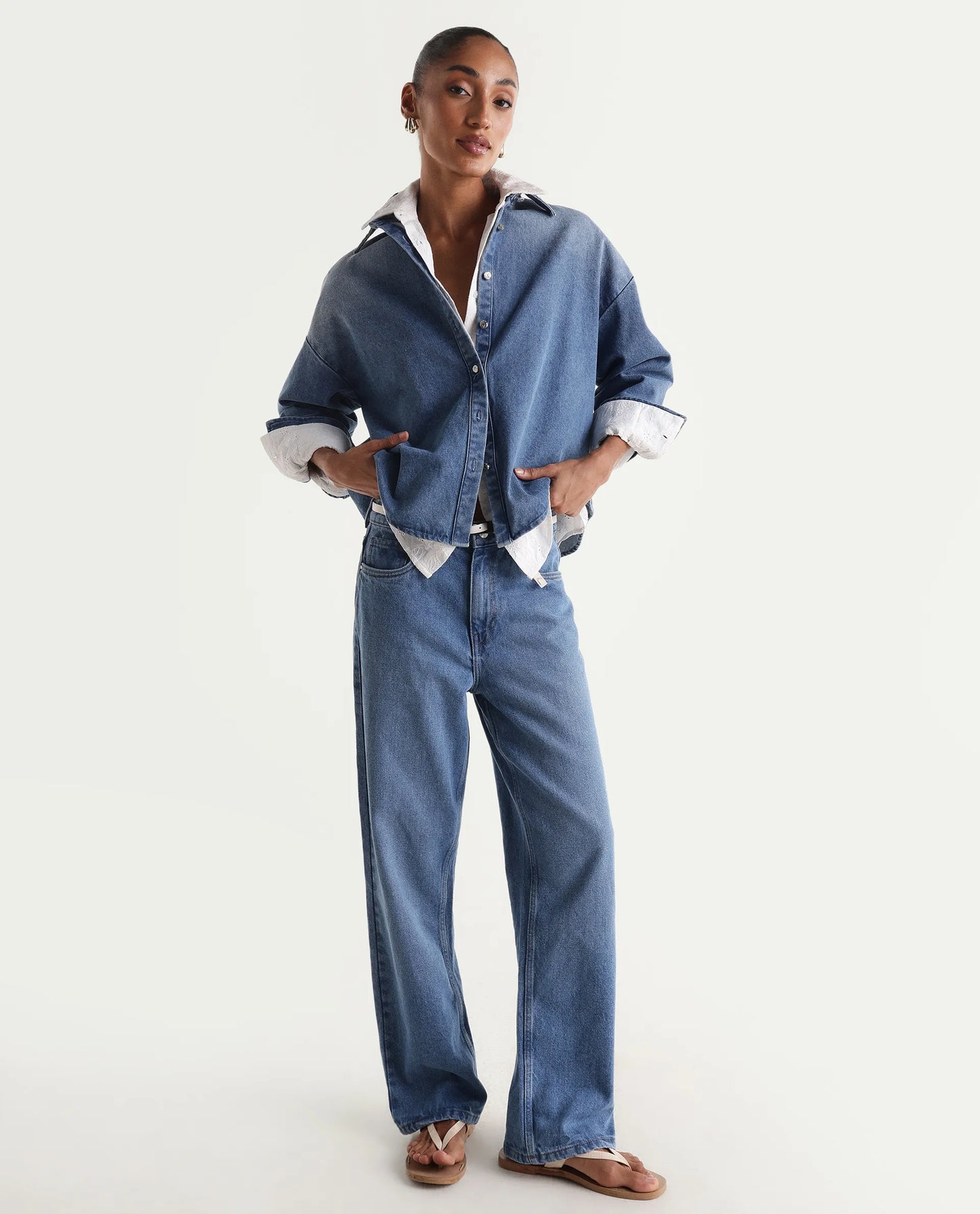 Rareism Women's Strade Blue Cotton Straight Fit Plain Jeans