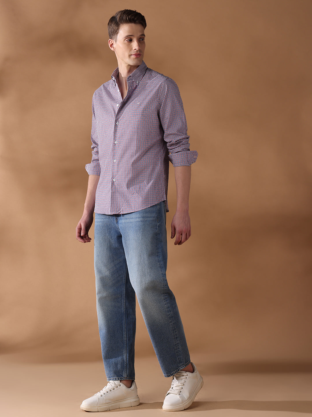 Red Regular Fit Checked Formal Shirt for Men (LEOP)