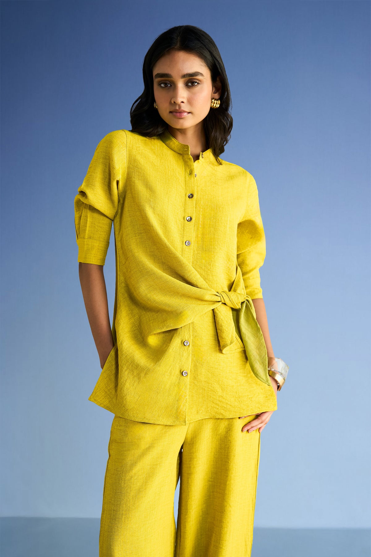 PLEATED LINEN-TEXTURED PANT