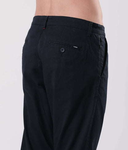 Back view of Turms Blue Eyed chinos showcasing quality stitching and stylish design.