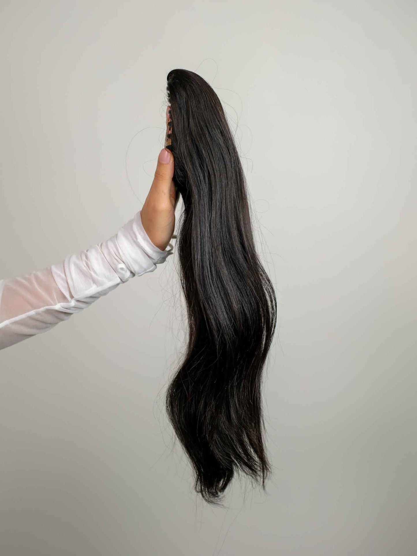 Claw clip ponytail for extreme volume | Nish Hair